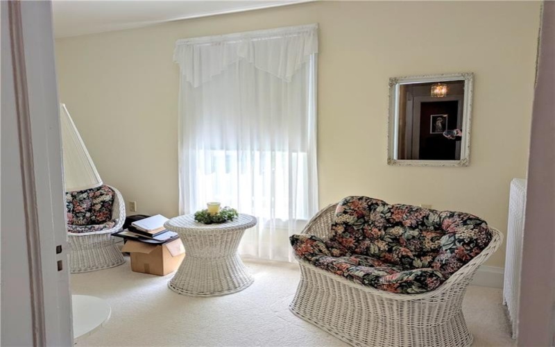706 Parker Ave, Scottdale, 15683, 4 Bedrooms Bedrooms, 9 Rooms Rooms,1.1 BathroomsBathrooms,Residential,For Sale,Parker Ave,1752212