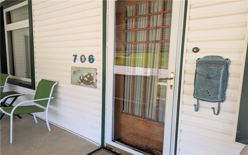 706 Parker Ave, Scottdale, 15683, 4 Bedrooms Bedrooms, 9 Rooms Rooms,1.1 BathroomsBathrooms,Residential,For Sale,Parker Ave,1752212