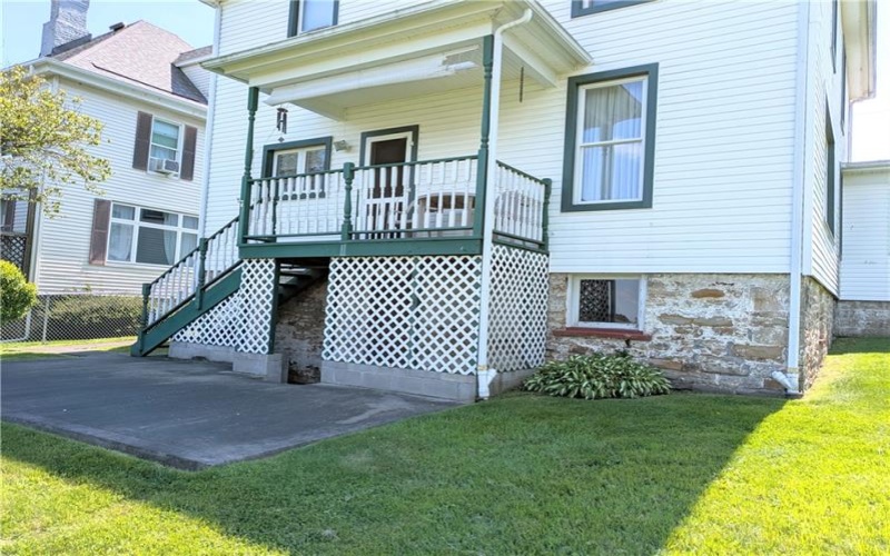 706 Parker Ave, Scottdale, 15683, 4 Bedrooms Bedrooms, 9 Rooms Rooms,1.1 BathroomsBathrooms,Residential,For Sale,Parker Ave,1752212