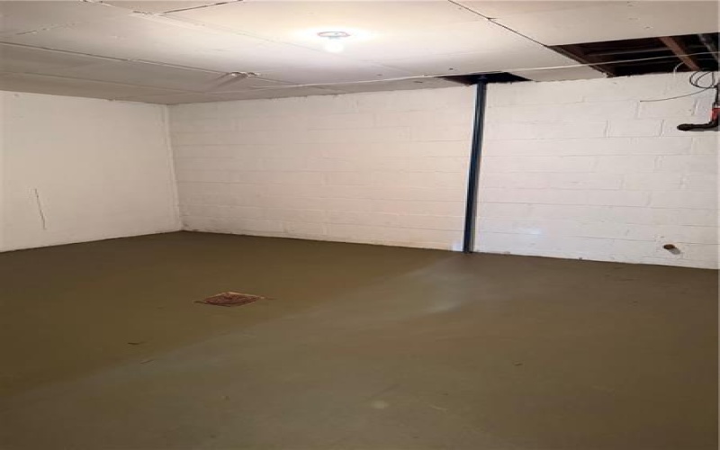 123 B Hidden Valley Rd, McMurray, 15317, 3 Bedrooms Bedrooms, ,2 BathroomsBathrooms,Lease,For Rent,Hidden Valley Rd,1731064