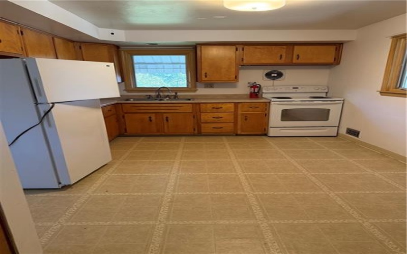 123 B Hidden Valley Rd, McMurray, 15317, 3 Bedrooms Bedrooms, ,2 BathroomsBathrooms,Lease,For Rent,Hidden Valley Rd,1731064