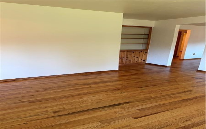 123 B Hidden Valley Rd, McMurray, 15317, 3 Bedrooms Bedrooms, ,2 BathroomsBathrooms,Lease,For Rent,Hidden Valley Rd,1731064