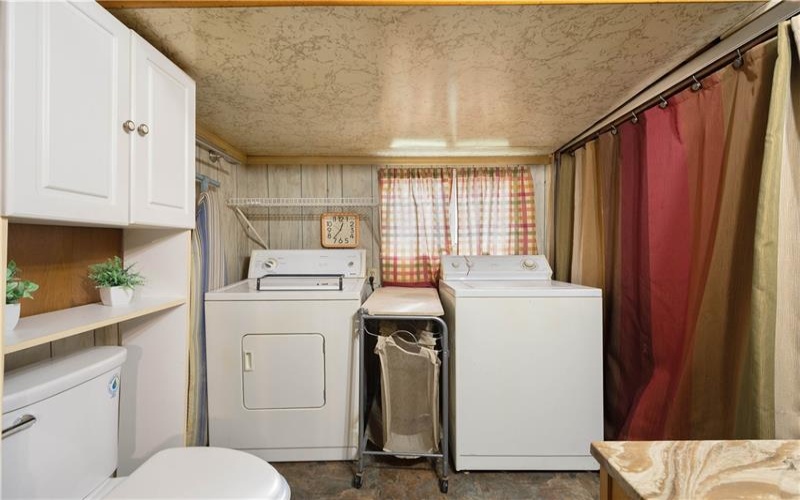 201 Brown Street, Brownsville, 15417, 2 Bedrooms Bedrooms, 5 Rooms Rooms,1 BathroomBathrooms,Residential,For Sale,Brown Street,1735723