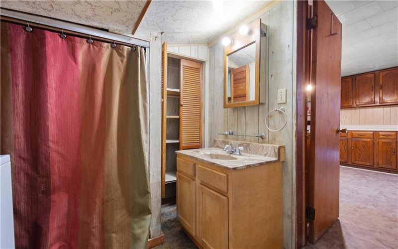201 Brown Street, Brownsville, 15417, 2 Bedrooms Bedrooms, 5 Rooms Rooms,1 BathroomBathrooms,Residential,For Sale,Brown Street,1735723