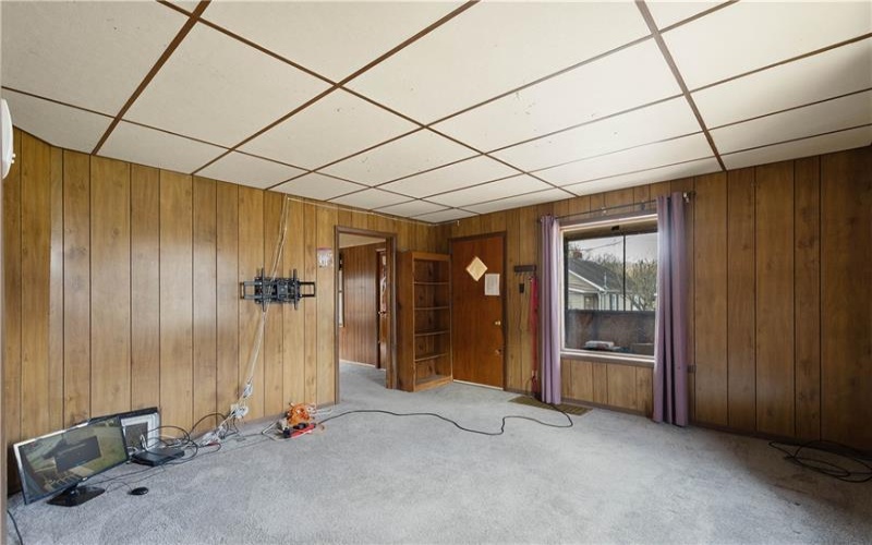 201 Brown Street, Brownsville, 15417, 2 Bedrooms Bedrooms, 5 Rooms Rooms,1 BathroomBathrooms,Residential,For Sale,Brown Street,1735723