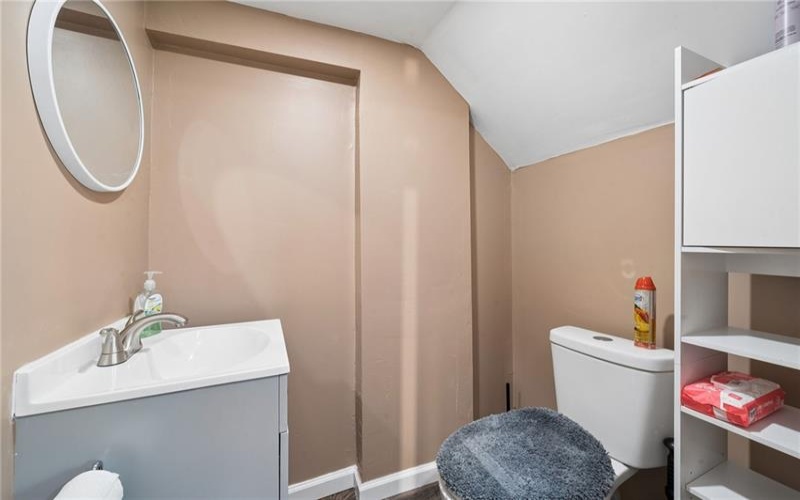 1711 Arnold Street Rear, New Kensington, 15068, 4 Bedrooms Bedrooms, ,1.1 BathroomsBathrooms,Residential,For Sale,Arnold Street Rear,1750924