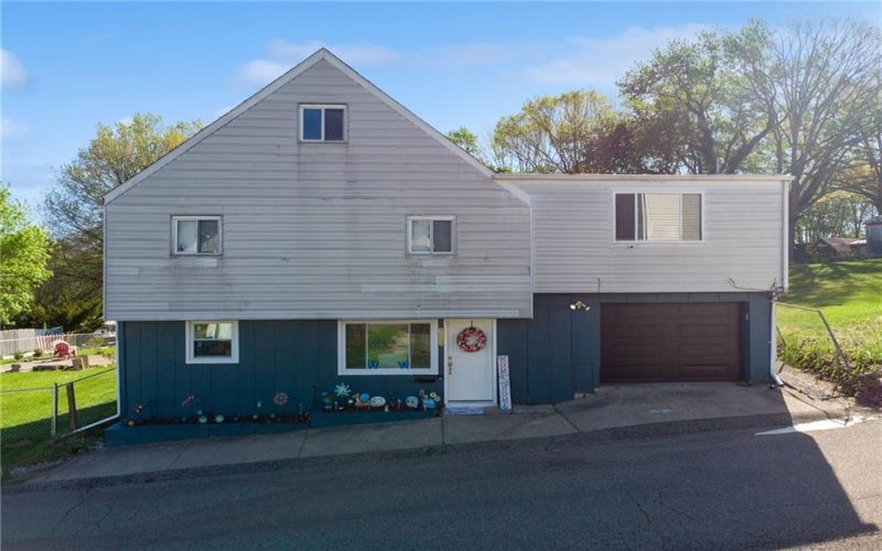 1711 Arnold Street Rear, New Kensington, 15068, 4 Bedrooms Bedrooms, ,1.1 BathroomsBathrooms,Residential,For Sale,Arnold Street Rear,1750924