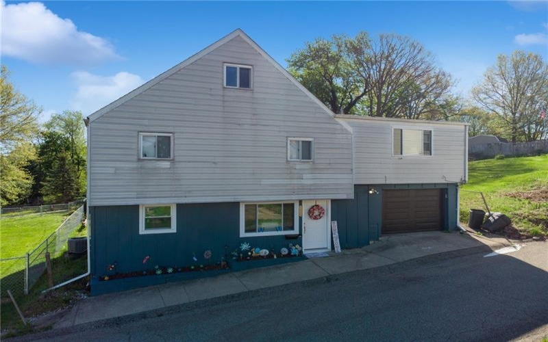 1711 Arnold Street Rear, New Kensington, 15068, 4 Bedrooms Bedrooms, ,1.1 BathroomsBathrooms,Residential,For Sale,Arnold Street Rear,1750924