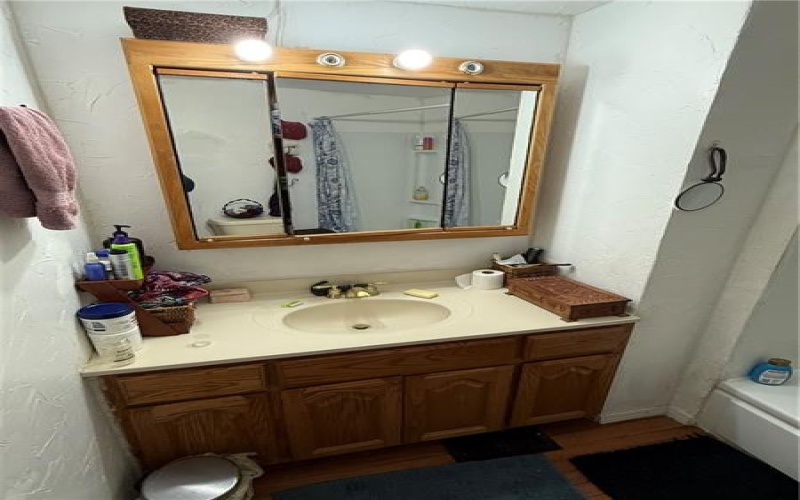 802 8th St, Mather, 15346, 2 Bedrooms Bedrooms, 5 Rooms Rooms,1 BathroomBathrooms,Residential,For Sale,8th St,1751719
