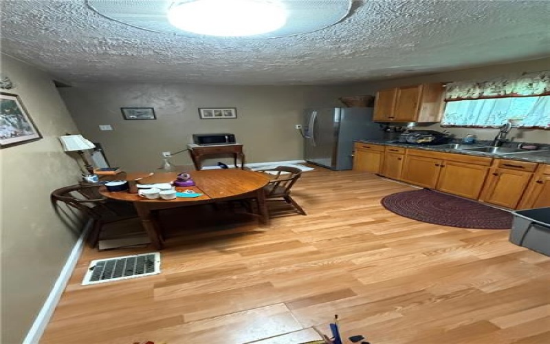 802 8th St, Mather, 15346, 2 Bedrooms Bedrooms, 5 Rooms Rooms,1 BathroomBathrooms,Residential,For Sale,8th St,1751719