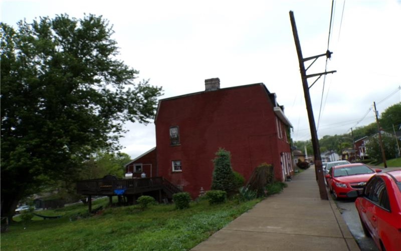 207-209 2nd St, West Newton, 15089, ,Multi-unit,For Sale,2nd St,1752000