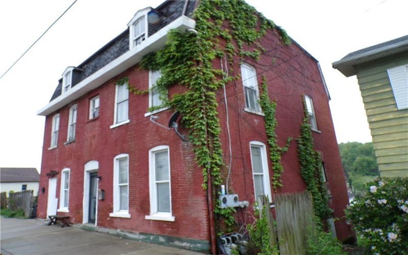 207-209 2nd St, West Newton, 15089, ,Multi-unit,For Sale,2nd St,1752000