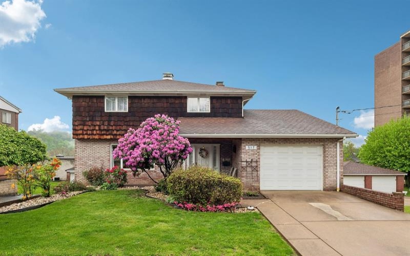 517 Cavitt Avenue, Trafford, 15085, 4 Bedrooms Bedrooms, 11 Rooms Rooms,3.1 BathroomsBathrooms,Residential,For Sale,Cavitt Avenue,1752226