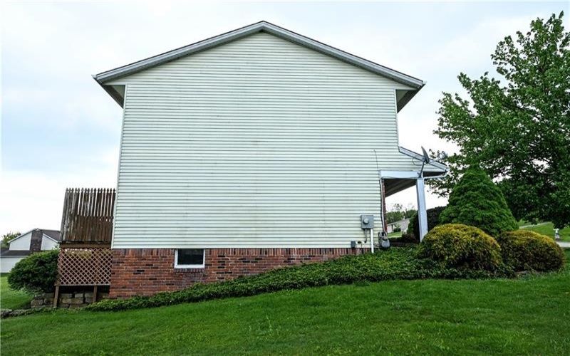 409 Todd Farm Rd, Rostraver Township, 15012, 3 Bedrooms Bedrooms, ,1.1 BathroomsBathrooms,Residential,For Sale,Todd Farm Rd,1752227
