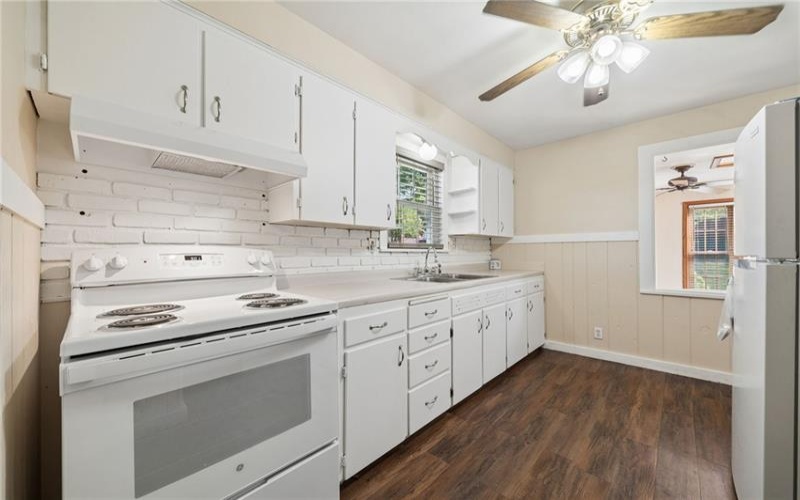 1742 Theatre Street, Latrobe, 15650, 2 Bedrooms Bedrooms, 7 Rooms Rooms,2 BathroomsBathrooms,Residential,For Sale,Theatre Street,1752228
