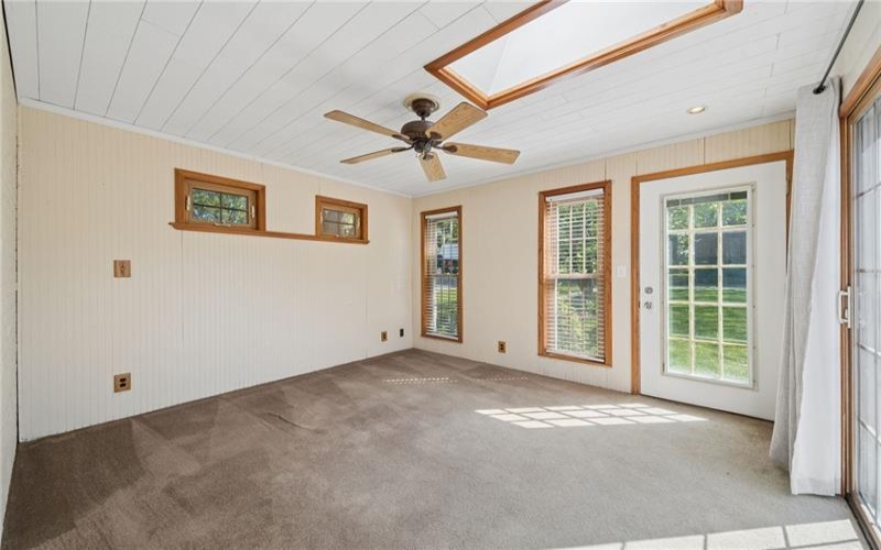 1742 Theatre Street, Latrobe, 15650, 2 Bedrooms Bedrooms, 7 Rooms Rooms,2 BathroomsBathrooms,Residential,For Sale,Theatre Street,1752228