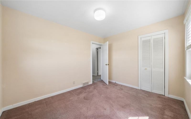 1742 Theatre Street, Latrobe, 15650, 2 Bedrooms Bedrooms, 7 Rooms Rooms,2 BathroomsBathrooms,Residential,For Sale,Theatre Street,1752228