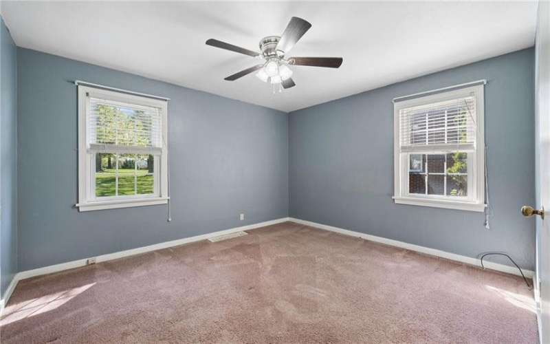 1742 Theatre Street, Latrobe, 15650, 2 Bedrooms Bedrooms, 7 Rooms Rooms,2 BathroomsBathrooms,Residential,For Sale,Theatre Street,1752228
