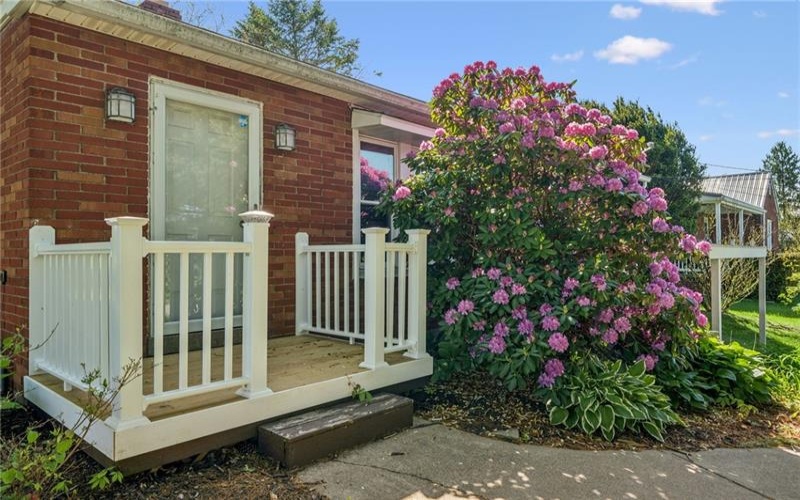 1742 Theatre Street, Latrobe, 15650, 2 Bedrooms Bedrooms, 7 Rooms Rooms,2 BathroomsBathrooms,Residential,For Sale,Theatre Street,1752228