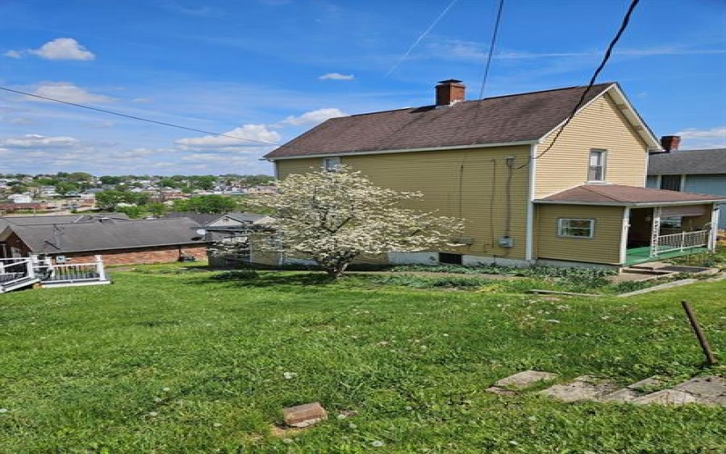 47 Elizabeth STREET, Washington, 15301, 2 Bedrooms Bedrooms, 7 Rooms Rooms,1 BathroomBathrooms,Residential,For Sale,Elizabeth,1752243
