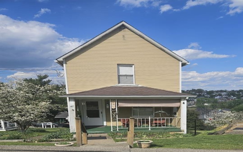 47 Elizabeth STREET, Washington, 15301, 2 Bedrooms Bedrooms, 7 Rooms Rooms,1 BathroomBathrooms,Residential,For Sale,Elizabeth,1752243
