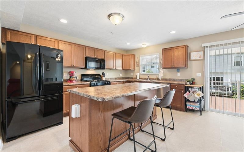 119 Alderwood Drive, Greensburg, 15601, 3 Bedrooms Bedrooms, 7 Rooms Rooms,2.1 BathroomsBathrooms,Residential,For Sale,Alderwood Drive,1752264