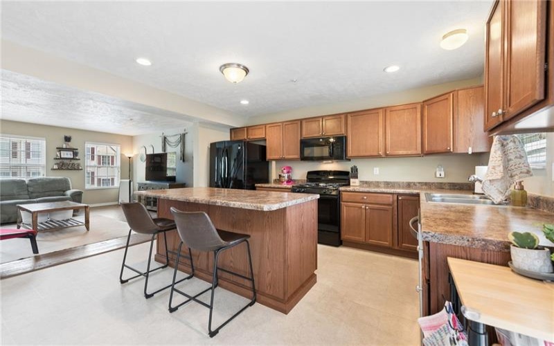 119 Alderwood Drive, Greensburg, 15601, 3 Bedrooms Bedrooms, 7 Rooms Rooms,2.1 BathroomsBathrooms,Residential,For Sale,Alderwood Drive,1752264