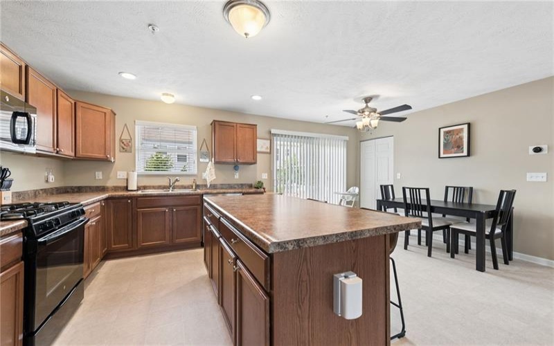 119 Alderwood Drive, Greensburg, 15601, 3 Bedrooms Bedrooms, 7 Rooms Rooms,2.1 BathroomsBathrooms,Residential,For Sale,Alderwood Drive,1752264