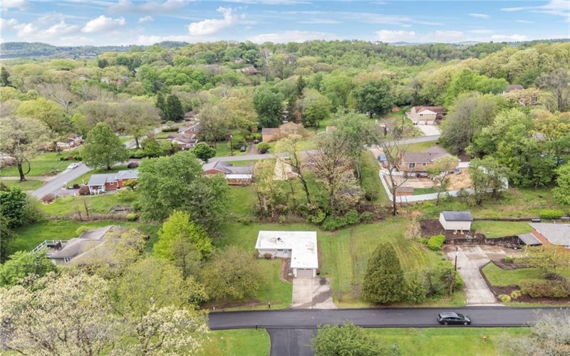 3312 Windgate Drive DRIVE, Murrysville, 15668, 3 Bedrooms Bedrooms, 5 Rooms Rooms,1 BathroomBathrooms,Residential,For Sale,Windgate Drive,1752315