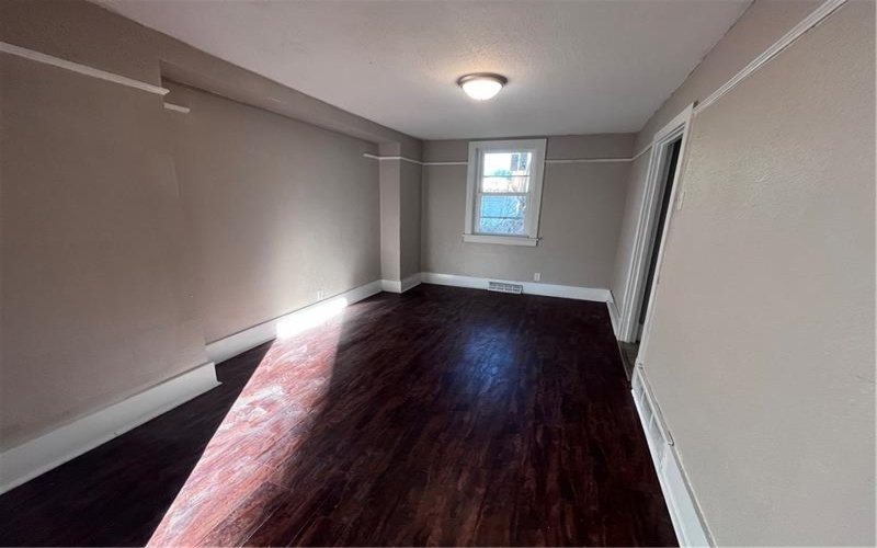 1532 4th Ave, New Kensington, 15068, 3 Bedrooms Bedrooms, ,1 BathroomBathrooms,Residential,For Sale,4th Ave,1752189