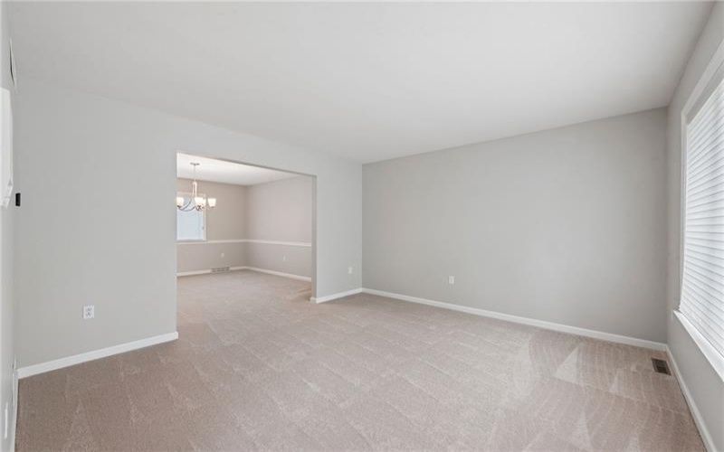1005 Fairway Oaks Dr, Jeannette, 15644, 4 Bedrooms Bedrooms, 12 Rooms Rooms,2.1 BathroomsBathrooms,Residential,For Sale,Fairway Oaks Dr,1752218