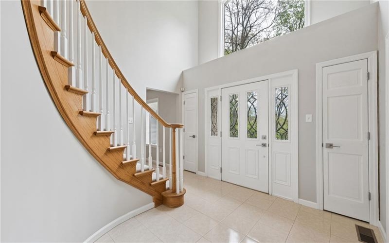 1005 Fairway Oaks Dr, Jeannette, 15644, 4 Bedrooms Bedrooms, 12 Rooms Rooms,2.1 BathroomsBathrooms,Residential,For Sale,Fairway Oaks Dr,1752218