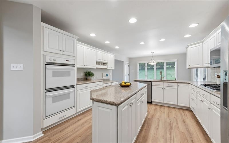 1005 Fairway Oaks Dr, Jeannette, 15644, 4 Bedrooms Bedrooms, 12 Rooms Rooms,2.1 BathroomsBathrooms,Residential,For Sale,Fairway Oaks Dr,1752218