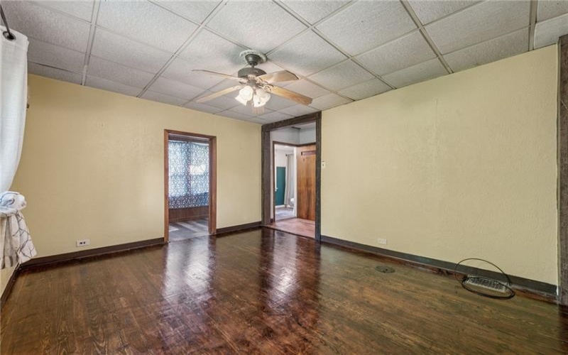 719 Suter Street, Johnstown, 15905, 2 Bedrooms Bedrooms, ,2 BathroomsBathrooms,Residential,For Sale,Suter Street,1752390