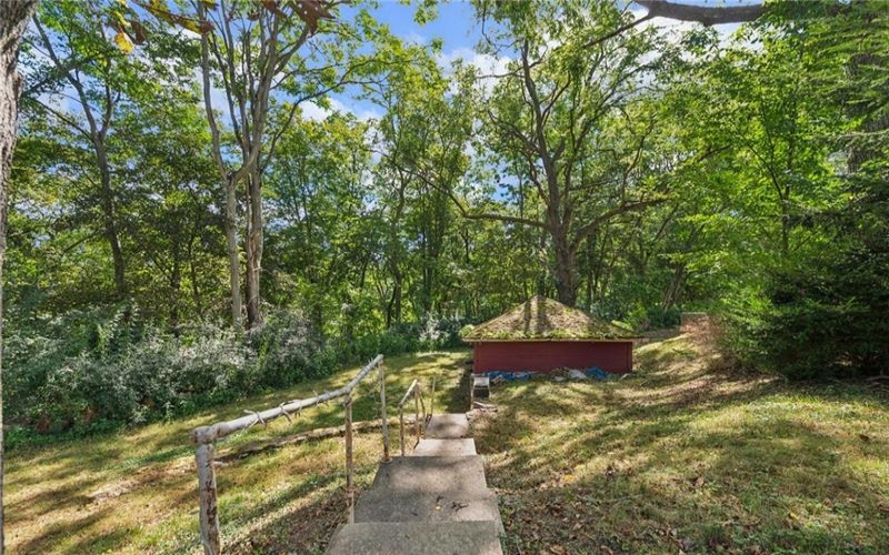 719 Suter Street, Johnstown, 15905, 2 Bedrooms Bedrooms, ,2 BathroomsBathrooms,Residential,For Sale,Suter Street,1752390