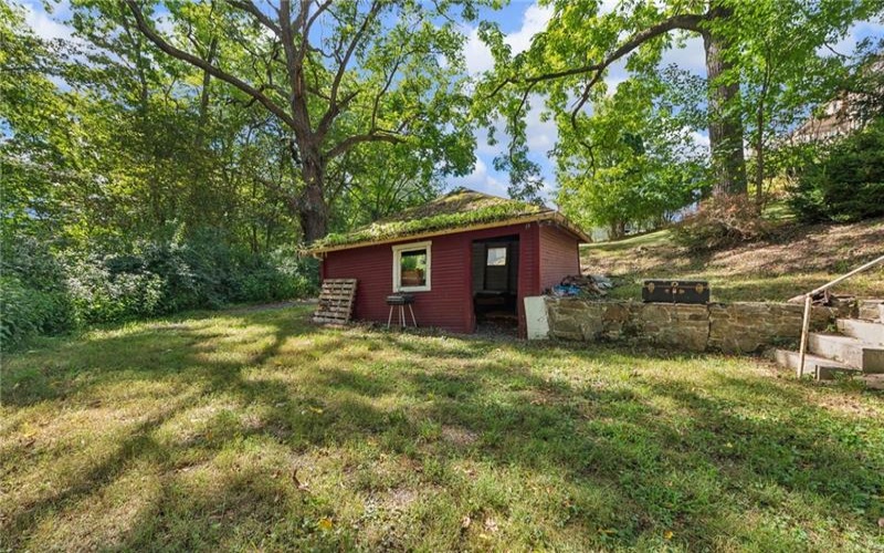 719 Suter Street, Johnstown, 15905, 2 Bedrooms Bedrooms, ,2 BathroomsBathrooms,Residential,For Sale,Suter Street,1752390