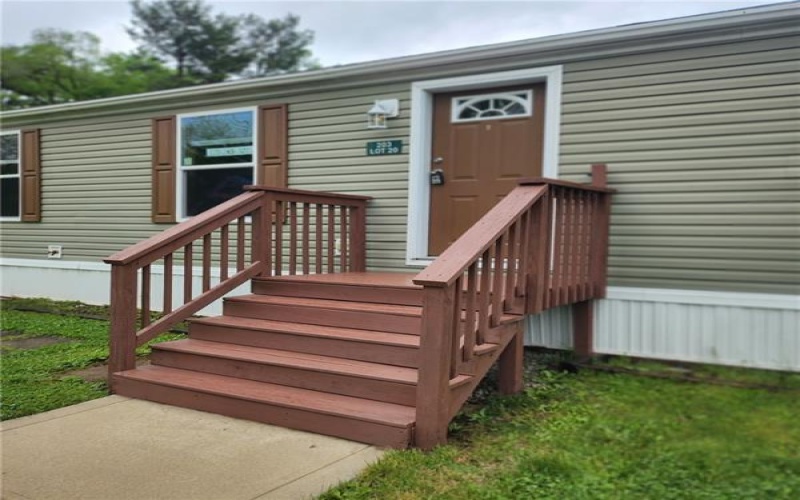 203 Cardinal Dr, Jeannette, 15644, 3 Bedrooms Bedrooms, ,2 BathroomsBathrooms,Residential,For Sale,Cardinal Dr,1752403