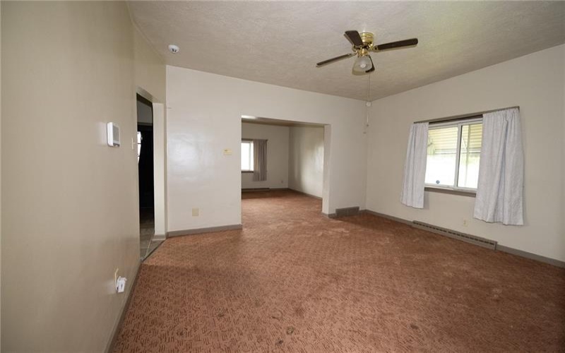 511 2nd St, Monessen, 15062, 4 Bedrooms Bedrooms, 9 Rooms Rooms,2 BathroomsBathrooms,Residential,For Sale,2nd St,1752416