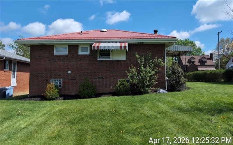 1011 Fourth St, Canonsburg, 15317, 2 Bedrooms Bedrooms, ,1.1 BathroomsBathrooms,Residential,For Sale,Fourth St,1749165