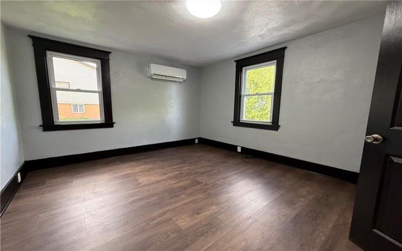 922 5th St, Charleroi, 15022, ,Multi-unit,For Sale,5th St,1751983