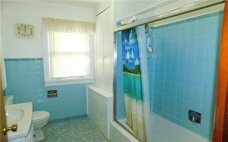 145 Easy Street, Uniontown, 15401, 3 Bedrooms Bedrooms, 6 Rooms Rooms,1.1 BathroomsBathrooms,Residential,For Sale,Easy Street,1751999