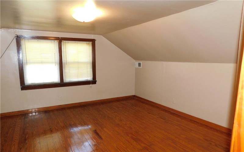 145 Easy Street, Uniontown, 15401, 3 Bedrooms Bedrooms, 6 Rooms Rooms,1.1 BathroomsBathrooms,Residential,For Sale,Easy Street,1751999