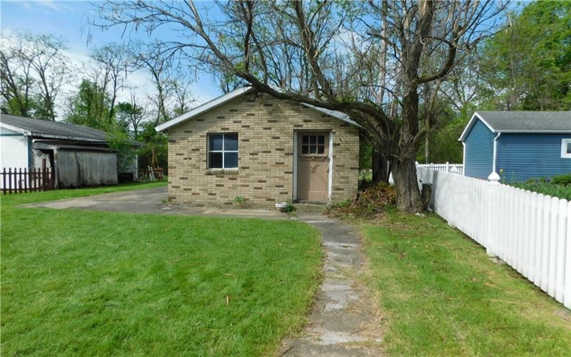 145 Easy Street, Uniontown, 15401, 3 Bedrooms Bedrooms, 6 Rooms Rooms,1.1 BathroomsBathrooms,Residential,For Sale,Easy Street,1751999