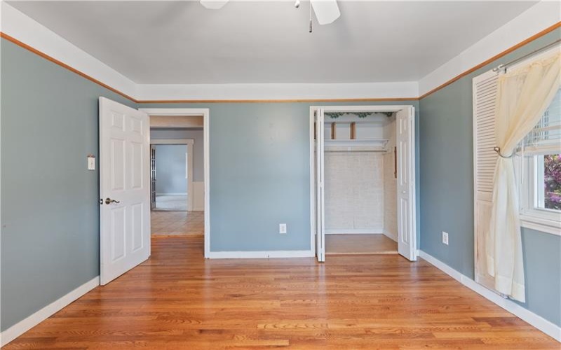 126 Allison Ave, Houston, 15342, 2 Bedrooms Bedrooms, 8 Rooms Rooms,1.1 BathroomsBathrooms,Residential,For Sale,Allison Ave,1752123