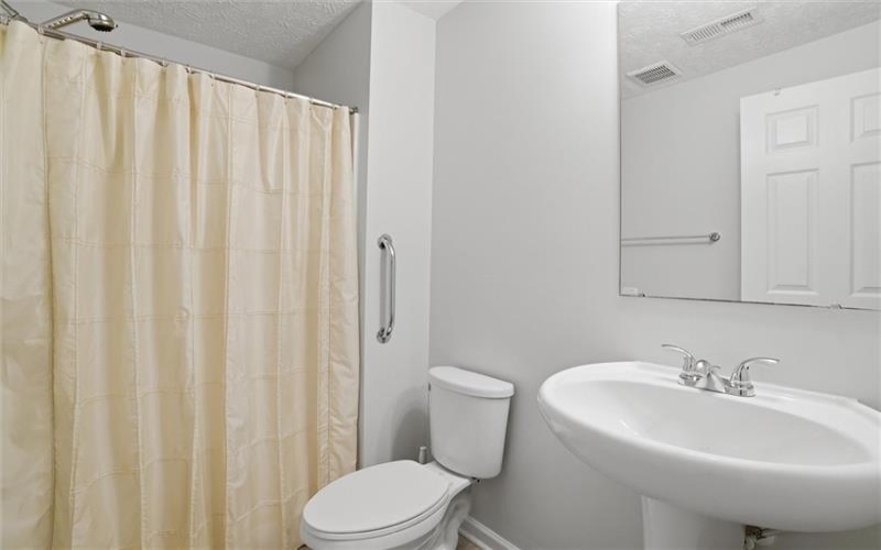 138 Tuscany Estates Dr, Finleyville, 15332, 4 Bedrooms Bedrooms, 11 Rooms Rooms,3.1 BathroomsBathrooms,Residential,For Sale,Tuscany Estates Dr,1752263