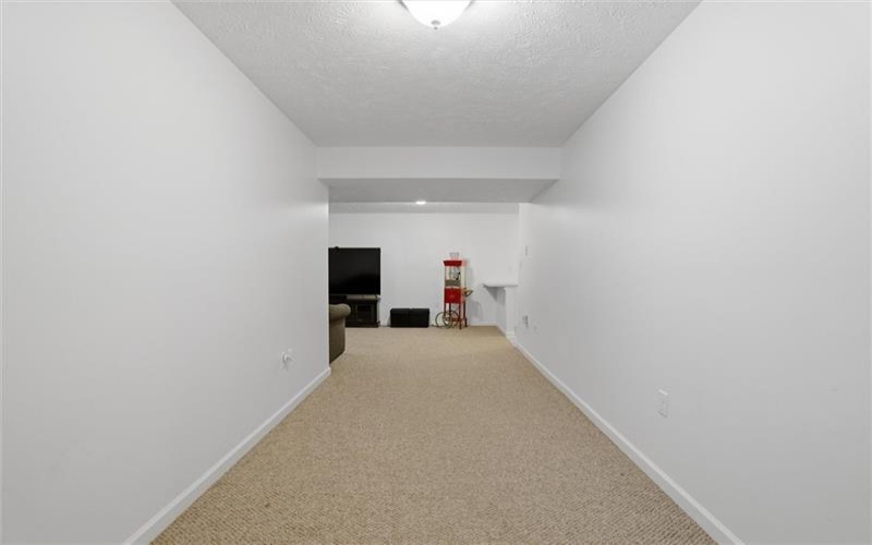 138 Tuscany Estates Dr, Finleyville, 15332, 4 Bedrooms Bedrooms, 11 Rooms Rooms,3.1 BathroomsBathrooms,Residential,For Sale,Tuscany Estates Dr,1752263