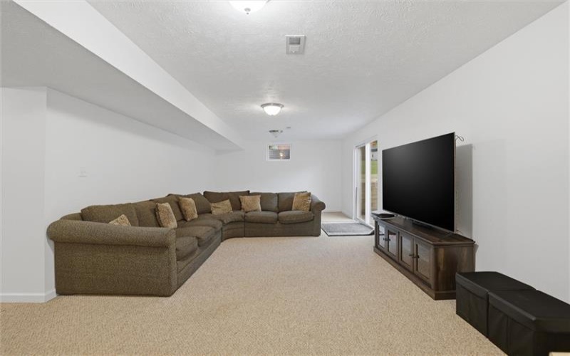 138 Tuscany Estates Dr, Finleyville, 15332, 4 Bedrooms Bedrooms, 11 Rooms Rooms,3.1 BathroomsBathrooms,Residential,For Sale,Tuscany Estates Dr,1752263