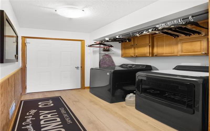 478 Spruce Ln, Houston, 15342, 4 Bedrooms Bedrooms, 12 Rooms Rooms,3.1 BathroomsBathrooms,Residential,For Sale,Spruce Ln,1752451
