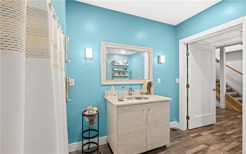 478 Spruce Ln, Houston, 15342, 4 Bedrooms Bedrooms, 12 Rooms Rooms,3.1 BathroomsBathrooms,Residential,For Sale,Spruce Ln,1752451