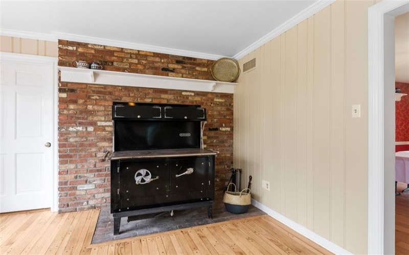 124 Hermitage Cir, Ligonier, 15658, 4 Bedrooms Bedrooms, 11 Rooms Rooms,2.3 BathroomsBathrooms,Residential,For Sale,Hermitage Cir,1752460